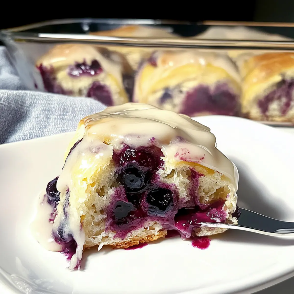 Sourdough Discard Lemon Blueberry Rolls for a Zesty Brunch Delight